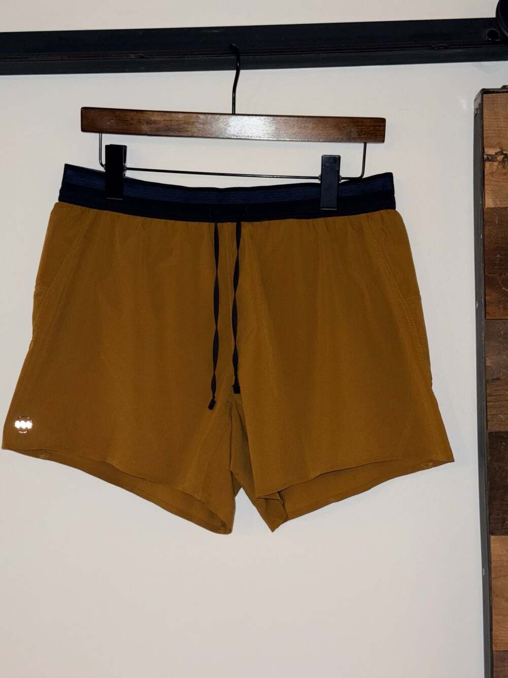 Janji Men's AFO Running Shorts Size M Mustard Yellow